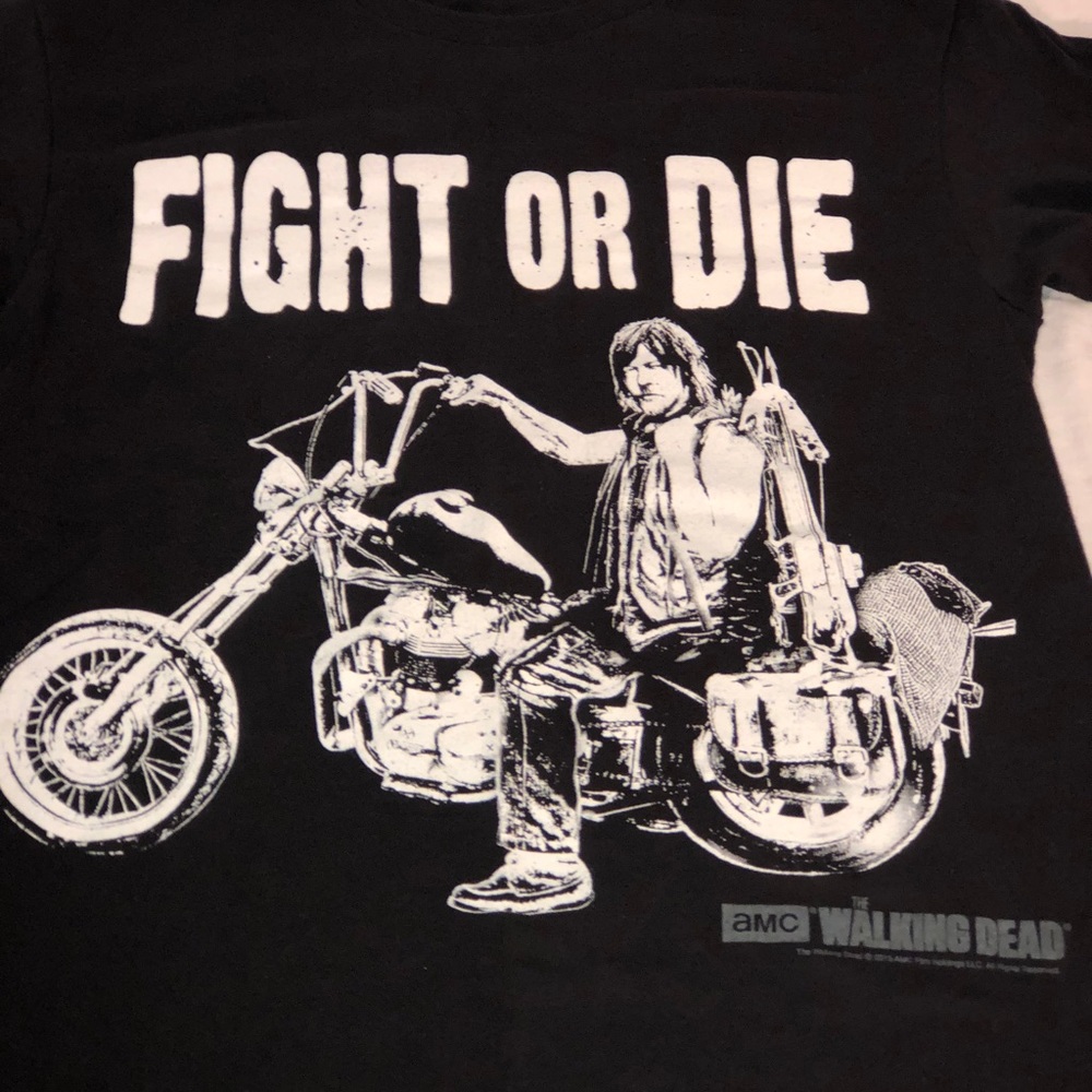 The Walking Dead Fight or Die Graphic Shirt Sz XS - Picture 2 of 4